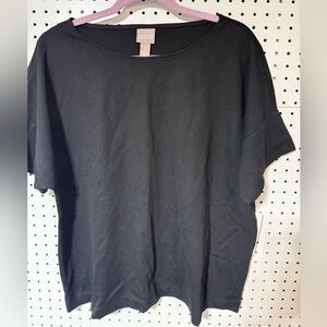Chicos Size 2, NWT, black short sleeve shirt